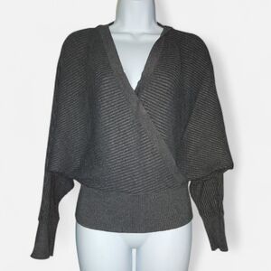 🩶Woman Size M Red By BKE Sweater🩶